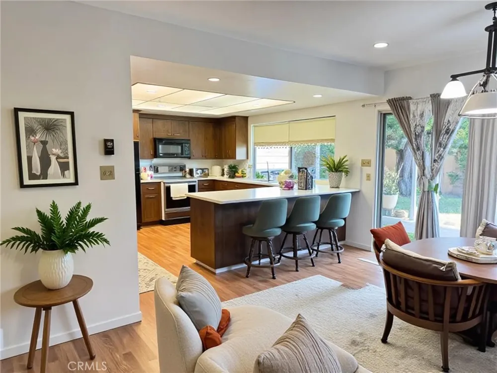 5960 Gundry Long Beach, CA 90805