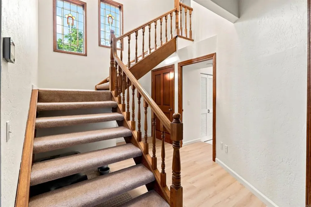 3056 Overhill Drive Vista, CA 92084