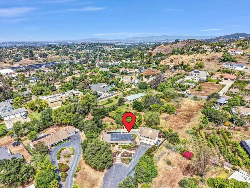 3056 Overhill Drive Vista, CA 92084