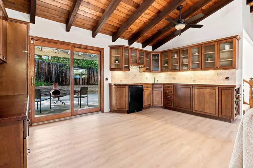 3056 Overhill Drive Vista, CA 92084