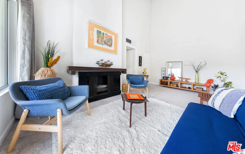 11301 Summertime Lane Culver City, CA 90230