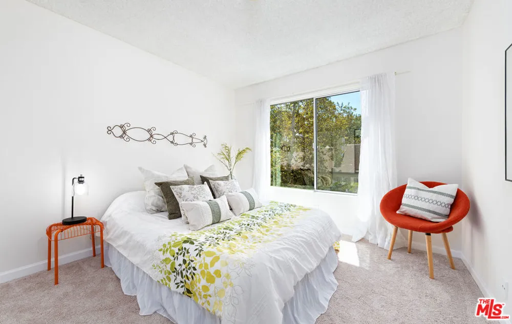 11301 Summertime Lane Culver City, CA 90230