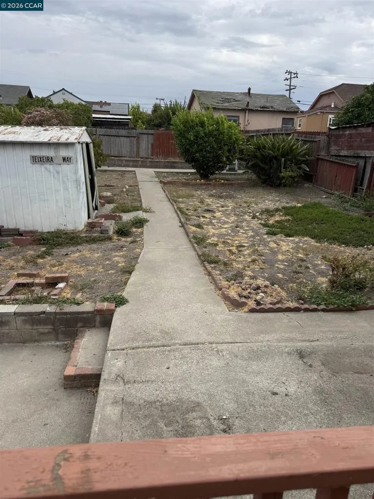 365 Pinole Ave Rodeo, CA 94572
