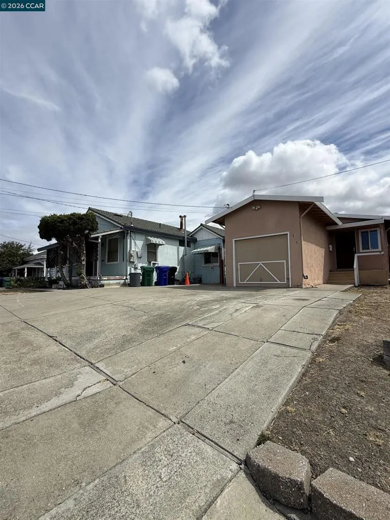 365 Pinole Ave Rodeo, CA 94572