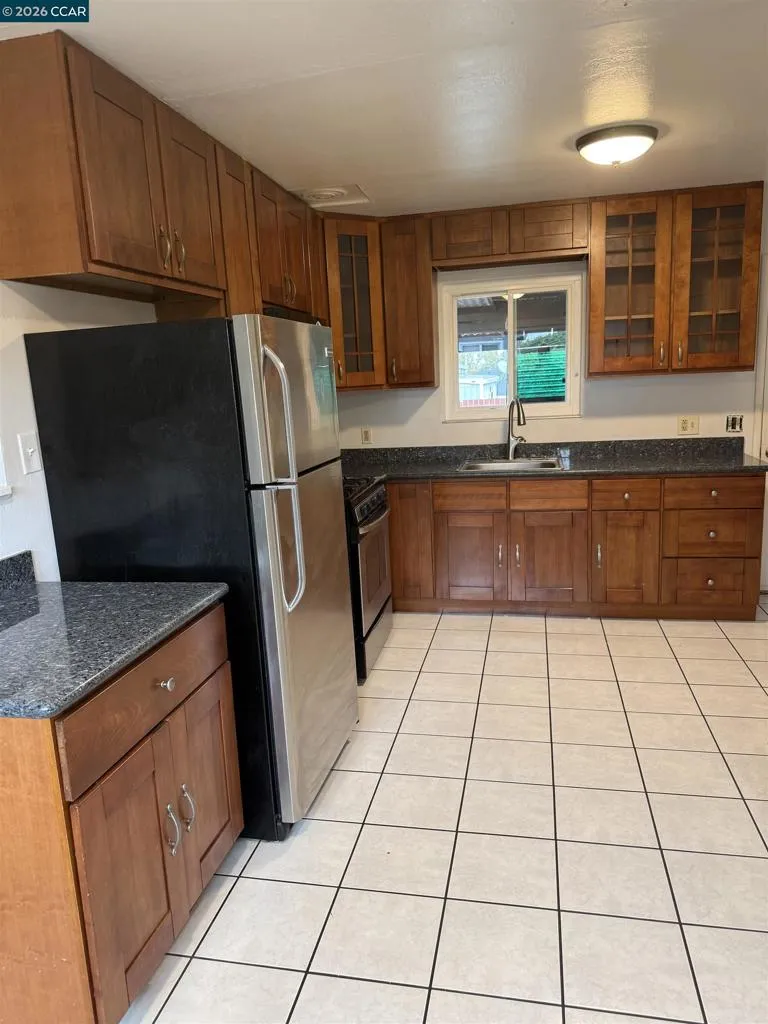 365 Pinole Ave Rodeo, CA 94572
