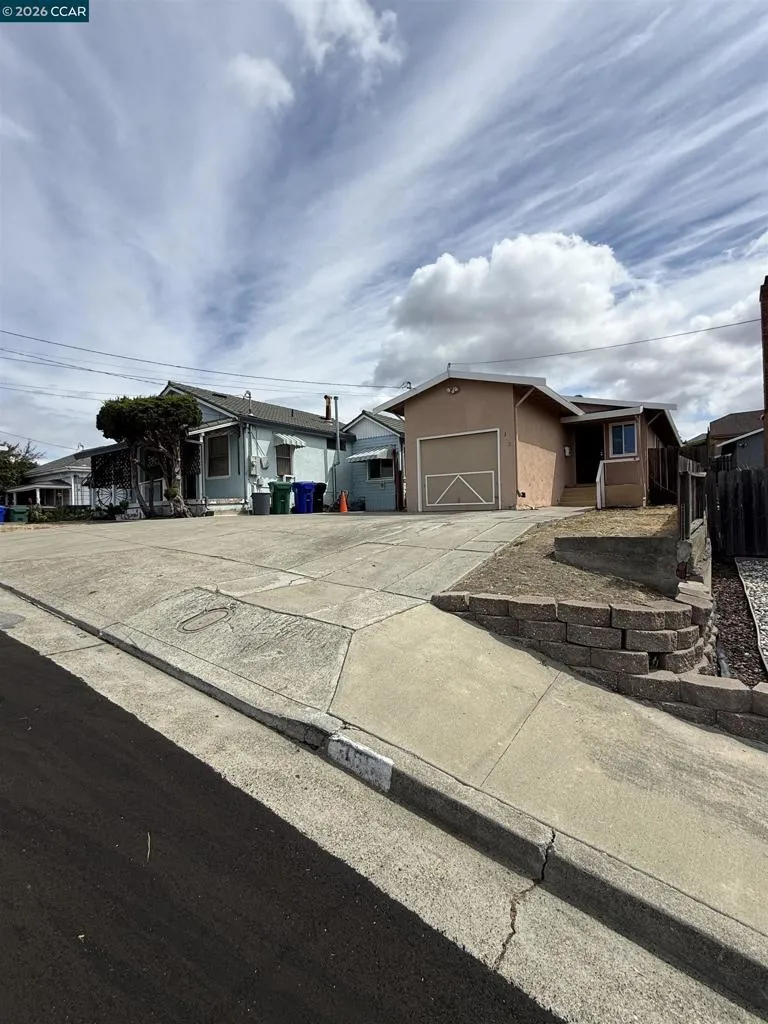 365 Pinole Ave Rodeo, CA 94572