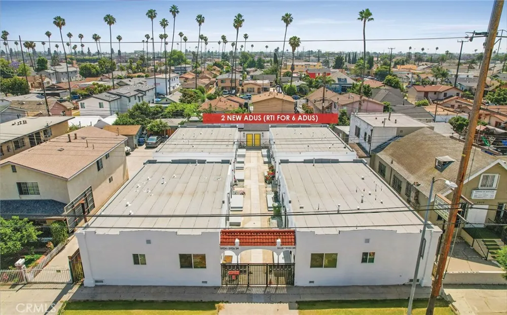 5928 S Hoover Street Los Angeles, CA 90044