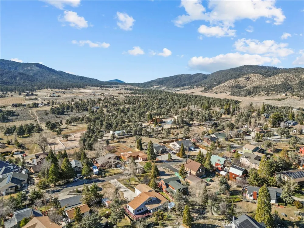 1000 Eagle Frazier Park, CA 93225