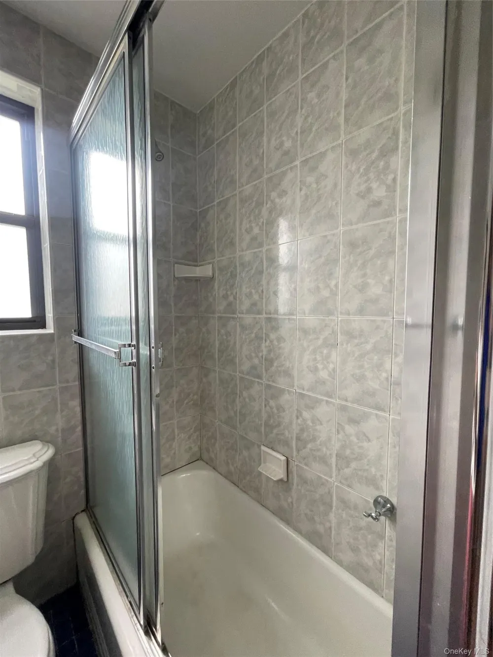 210 Martine Avenue #5D White Plains, NY 10601