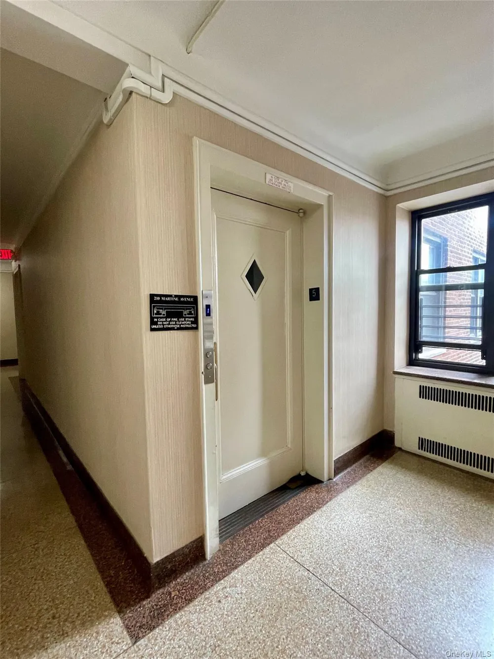 210 Martine Avenue #5D White Plains, NY 10601