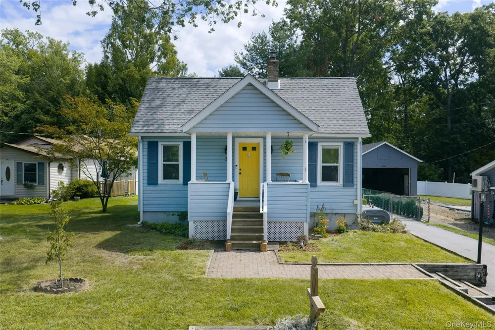 36 Peckham Road Poughkeepsie, NY 12603