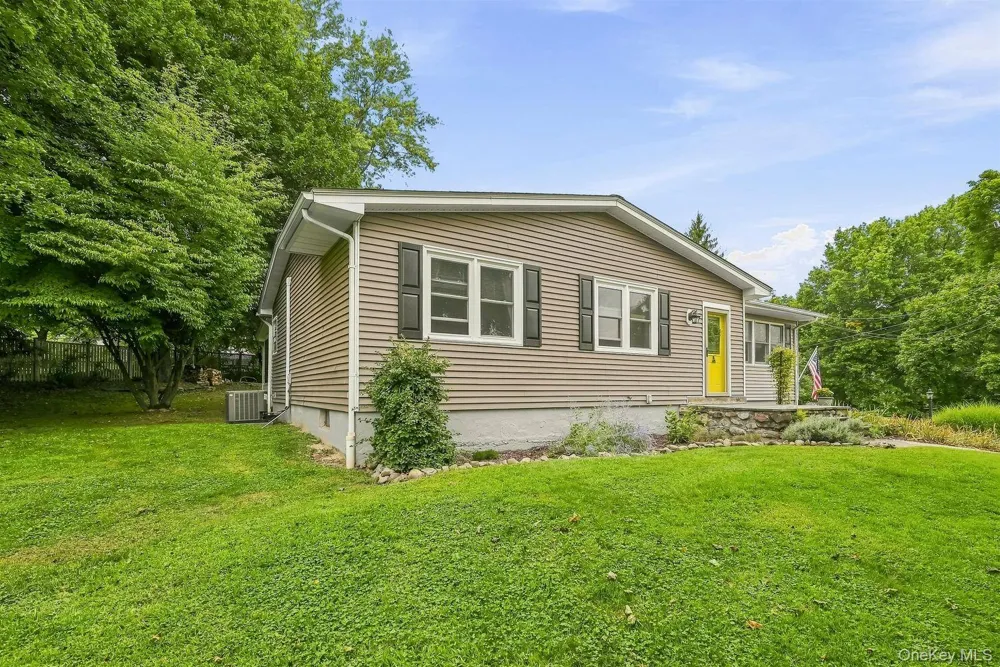 4 Rena Marie Circle Washingtonville, NY 10992
