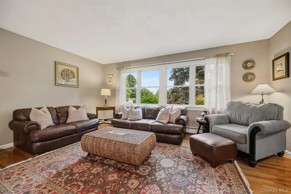 4 Rena Marie Circle Washingtonville, NY 10992