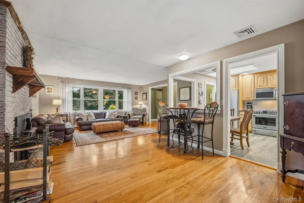 4 Rena Marie Circle Washingtonville, NY 10992