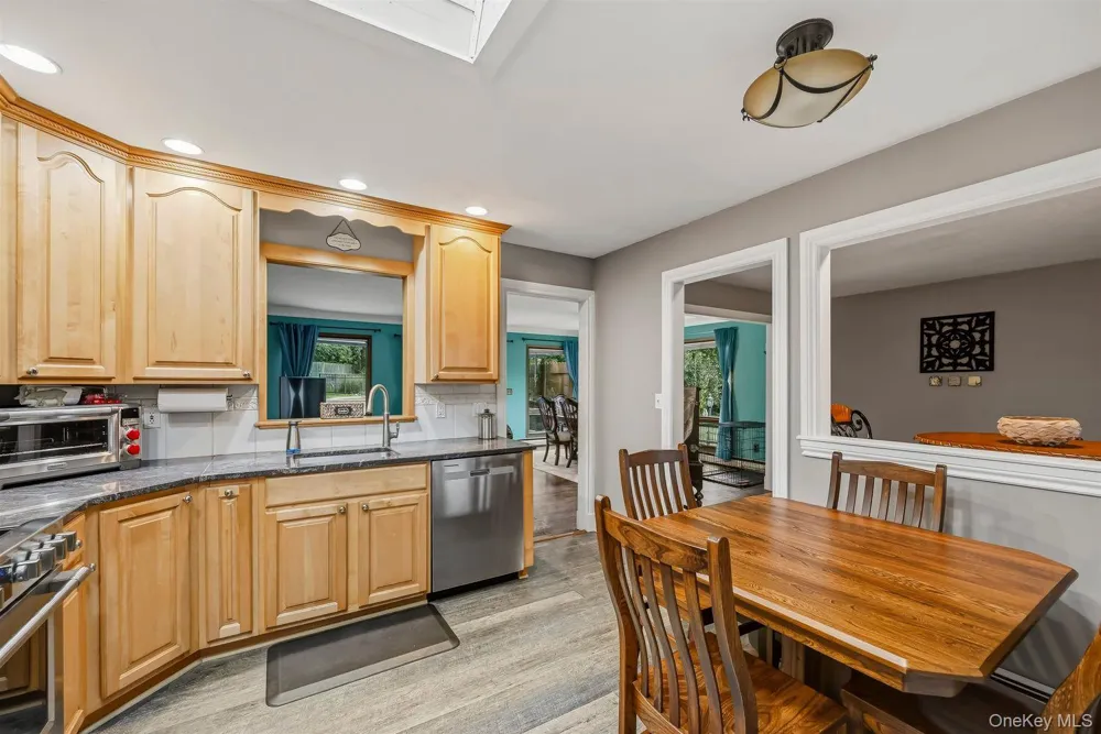 4 Rena Marie Circle Washingtonville, NY 10992