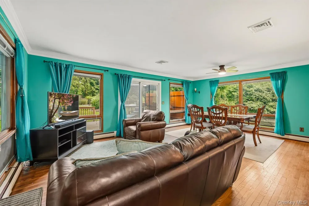 4 Rena Marie Circle Washingtonville, NY 10992