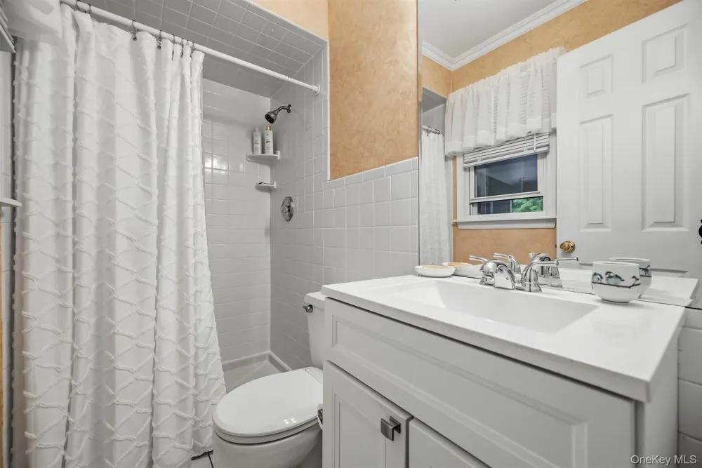 4 Rena Marie Circle Washingtonville, NY 10992