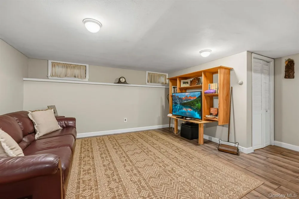 4 Rena Marie Circle Washingtonville, NY 10992