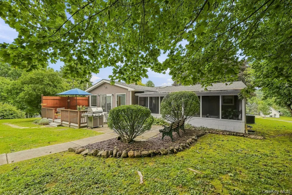 4 Rena Marie Circle Washingtonville, NY 10992