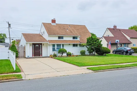 82 Lantern Road