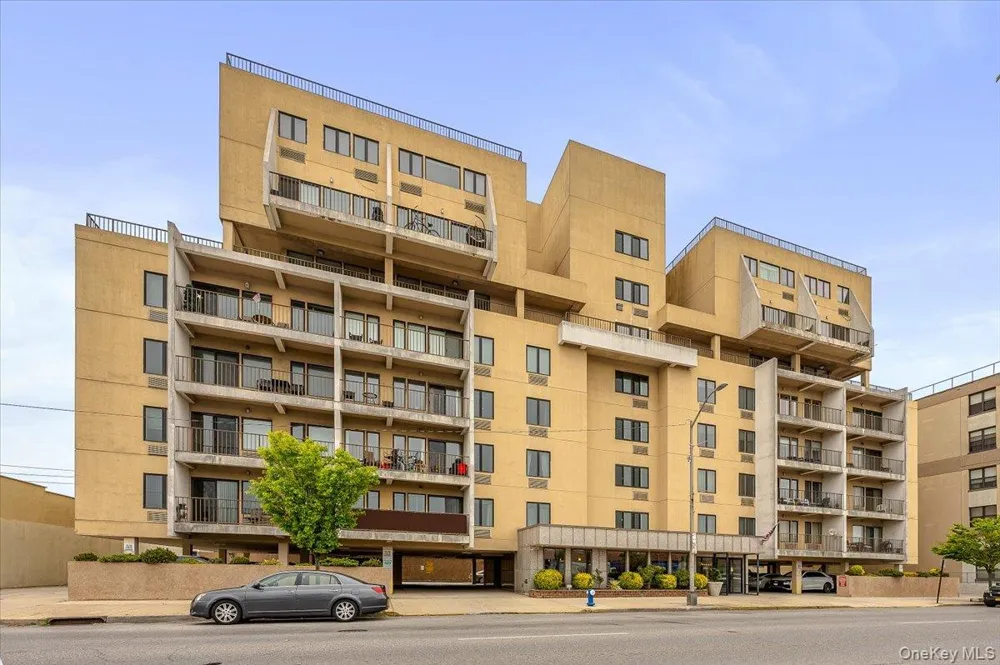 235 W Park Avenue #205 Long Beach, NY 11561