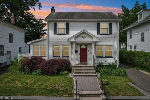 34 Cypress St
