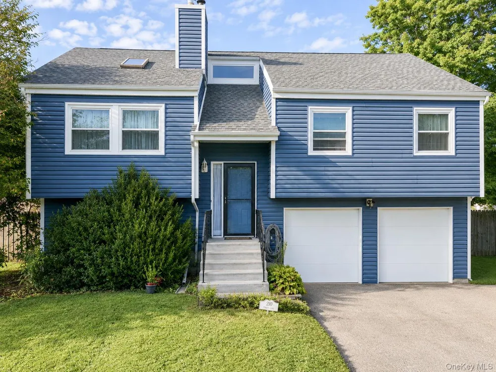 210 Dairy Lane New Windsor, NY 12553