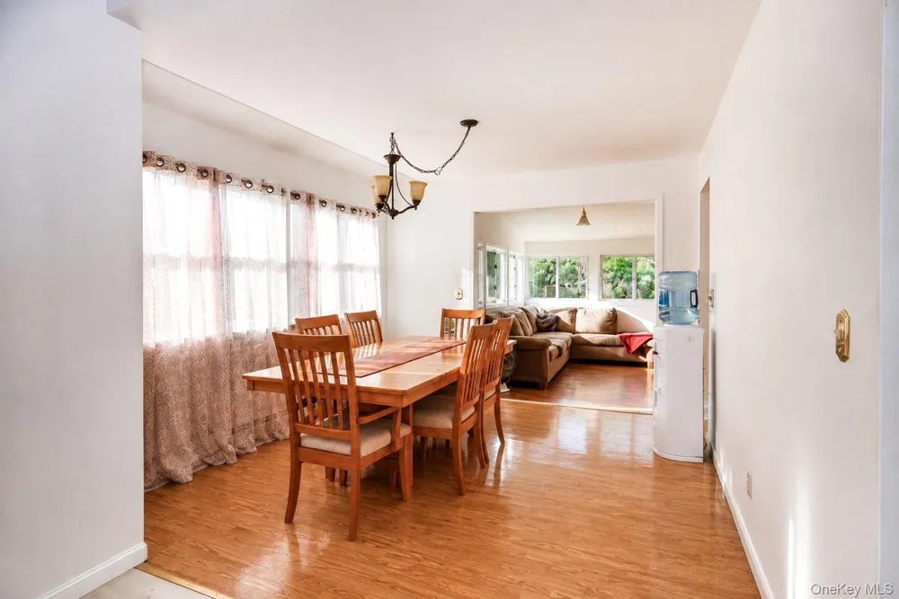 210 Dairy Lane New Windsor, NY 12553