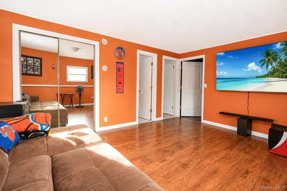 210 Dairy Lane New Windsor, NY 12553