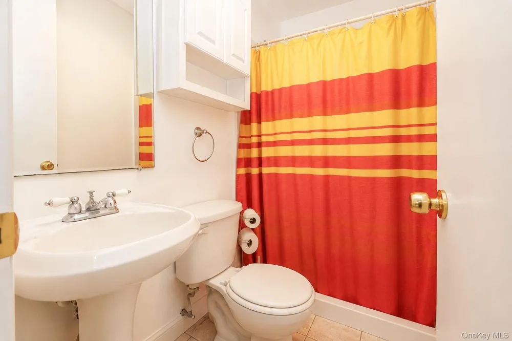 210 Dairy Lane New Windsor, NY 12553