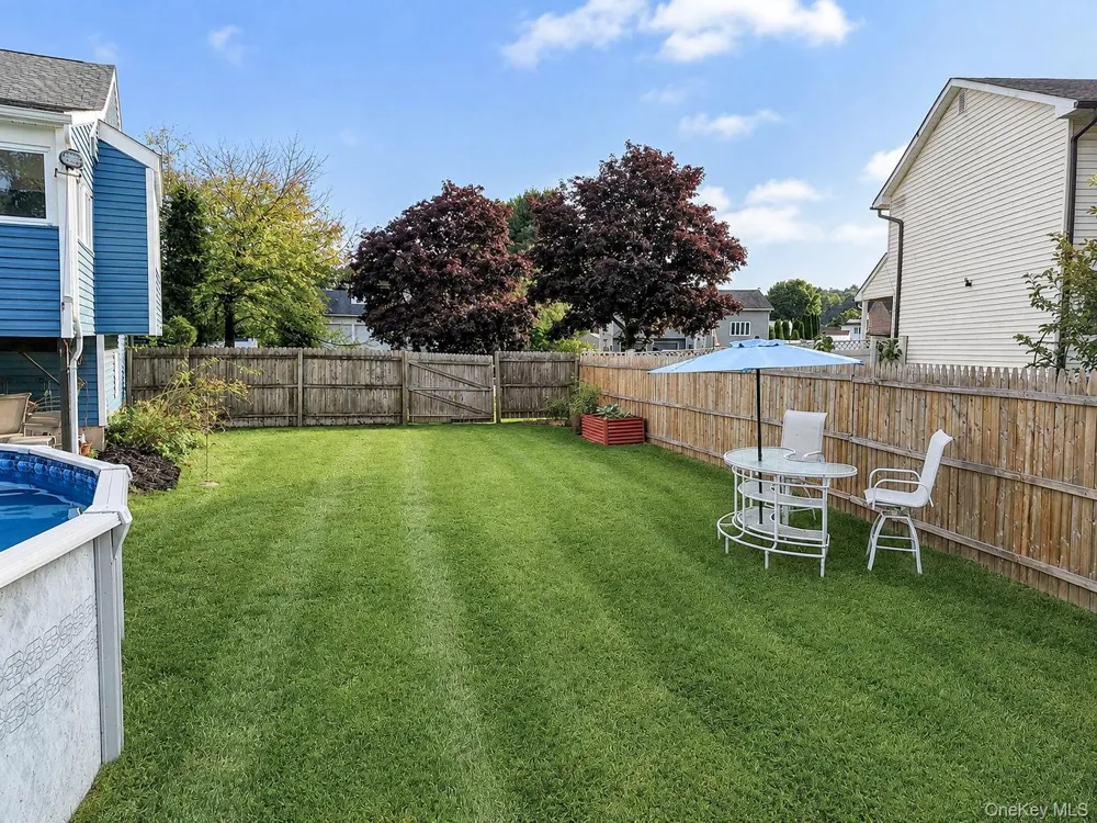 210 Dairy Lane New Windsor, NY 12553