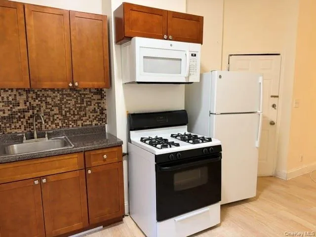 38-38 29th Street Long Island City, NY 11101