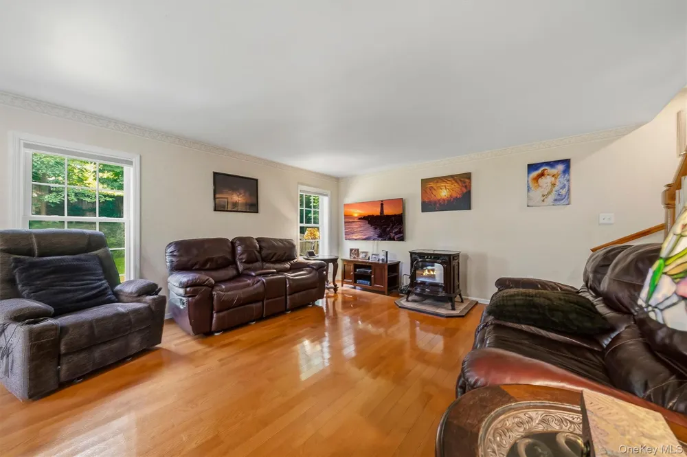 6 E Shore Road Greenwood Lake, NY 10925