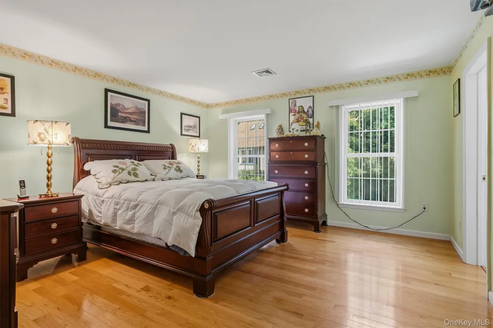 6 E Shore Road Greenwood Lake, NY 10925