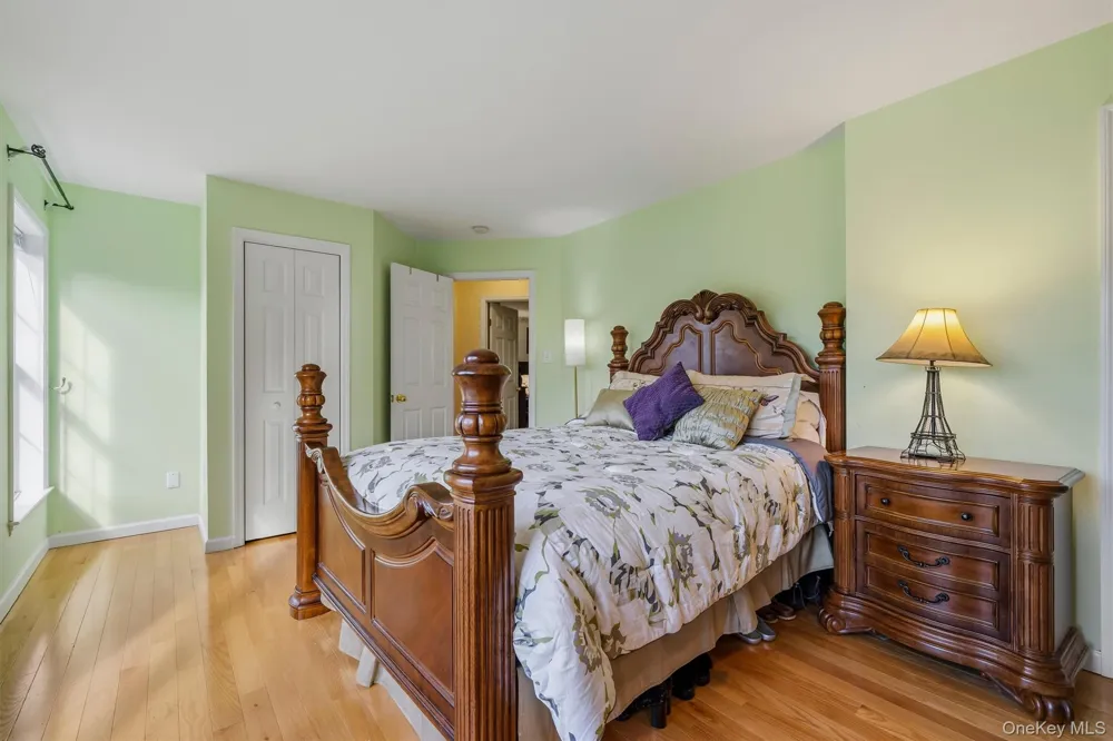 6 E Shore Road Greenwood Lake, NY 10925