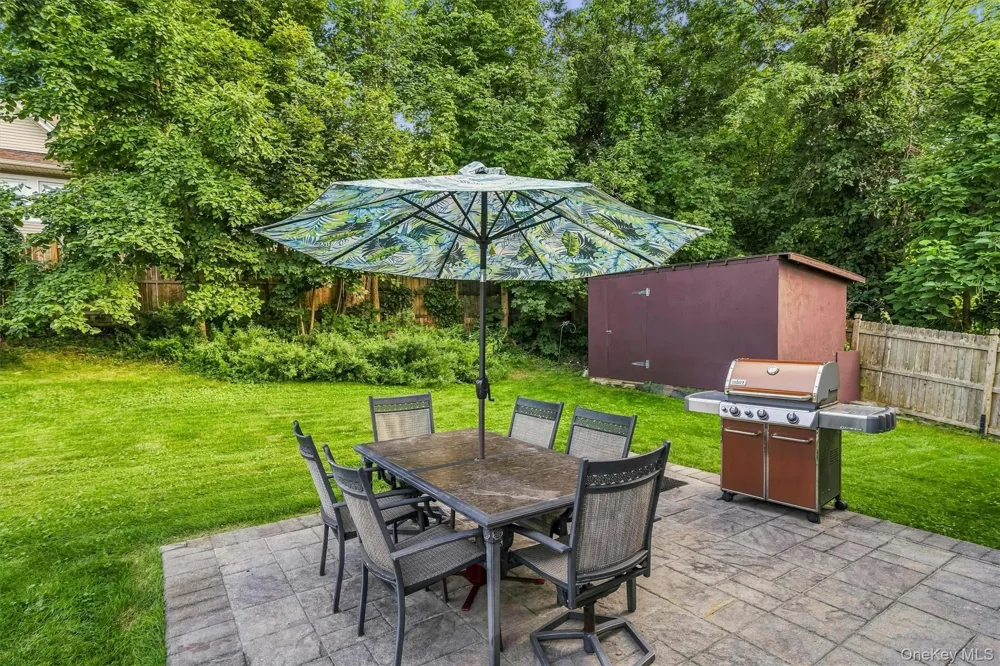 6 E Shore Road Greenwood Lake, NY 10925