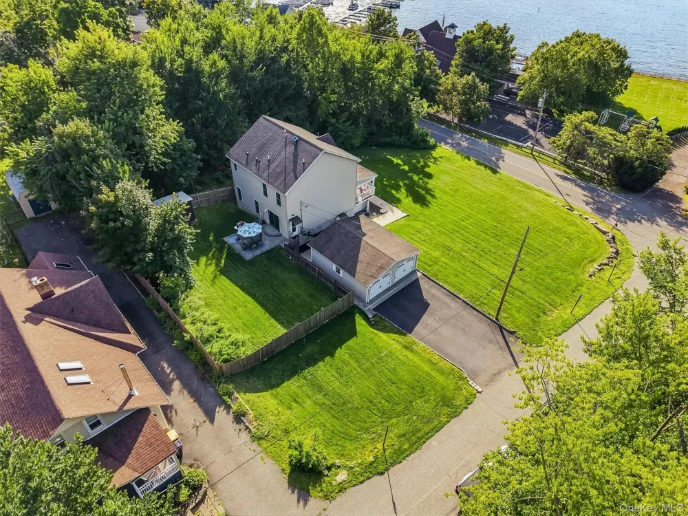6 E Shore Road Greenwood Lake, NY 10925