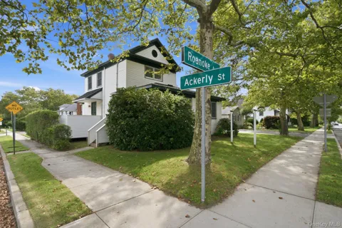 1228 Roanoke Avenue