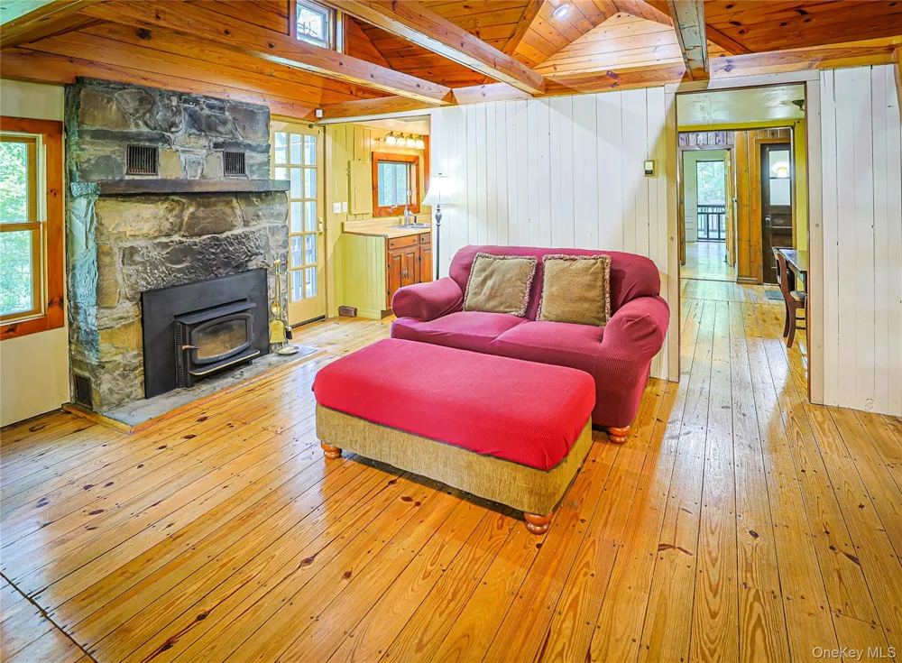 345 Dug Road Accord, NY 12404