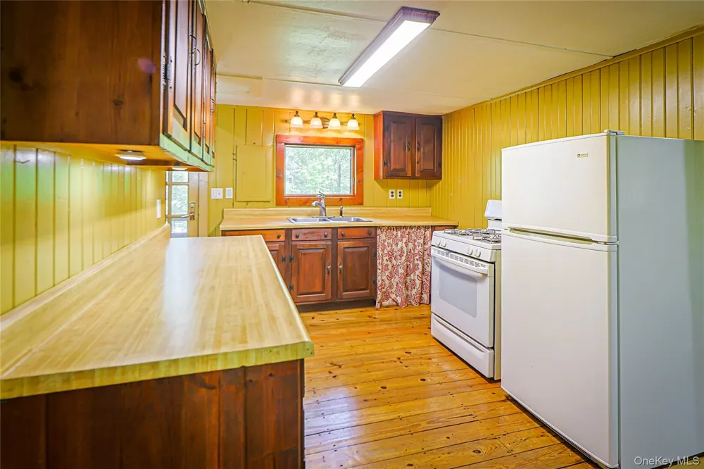 345 Dug Road Accord, NY 12404