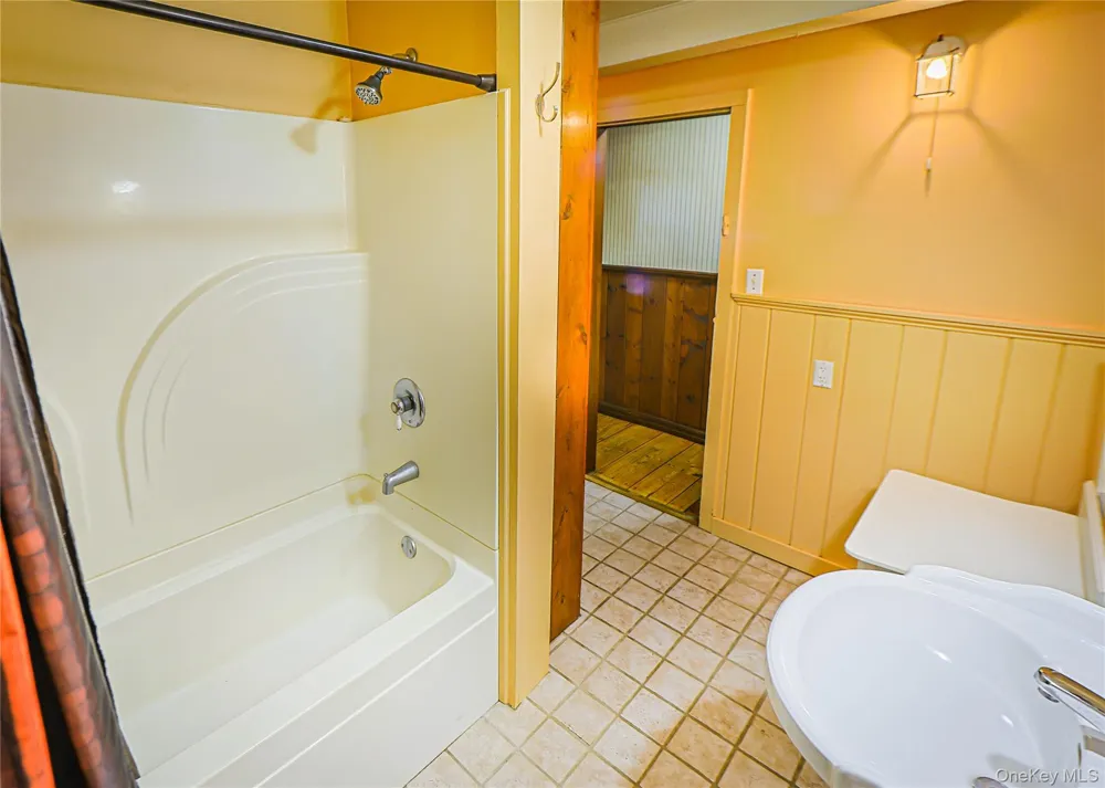 345 Dug Road Accord, NY 12404