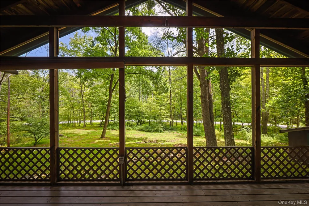 345 Dug Road Accord, NY 12404