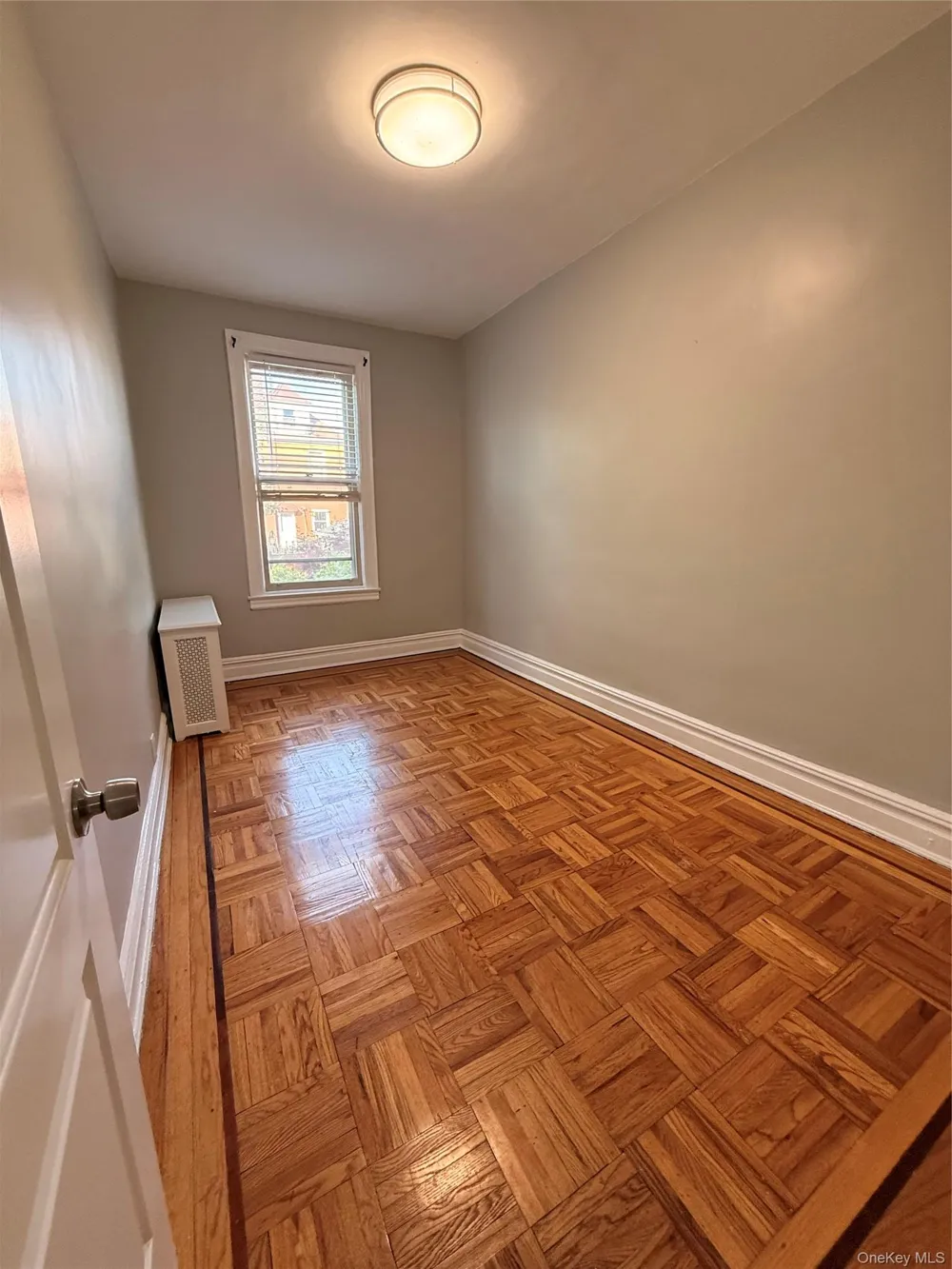 1958 Lurting Avenue Bronx, NY 10461