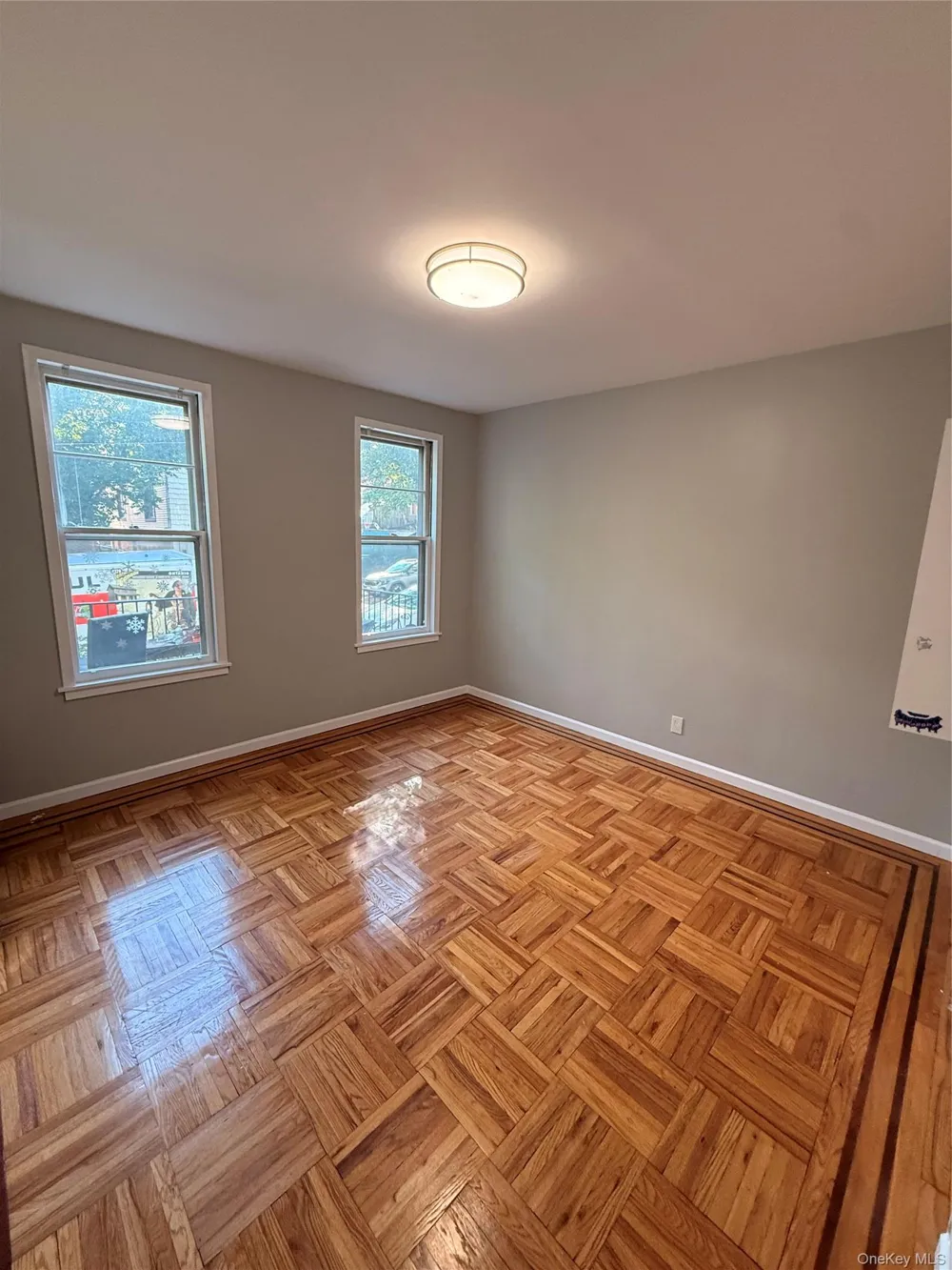 1958 Lurting Avenue Bronx, NY 10461