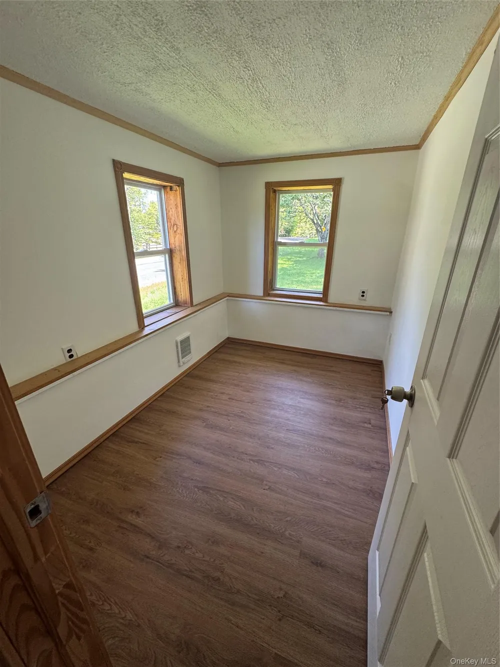 31 Willowemoc Road Livingston Manor, NY 12758