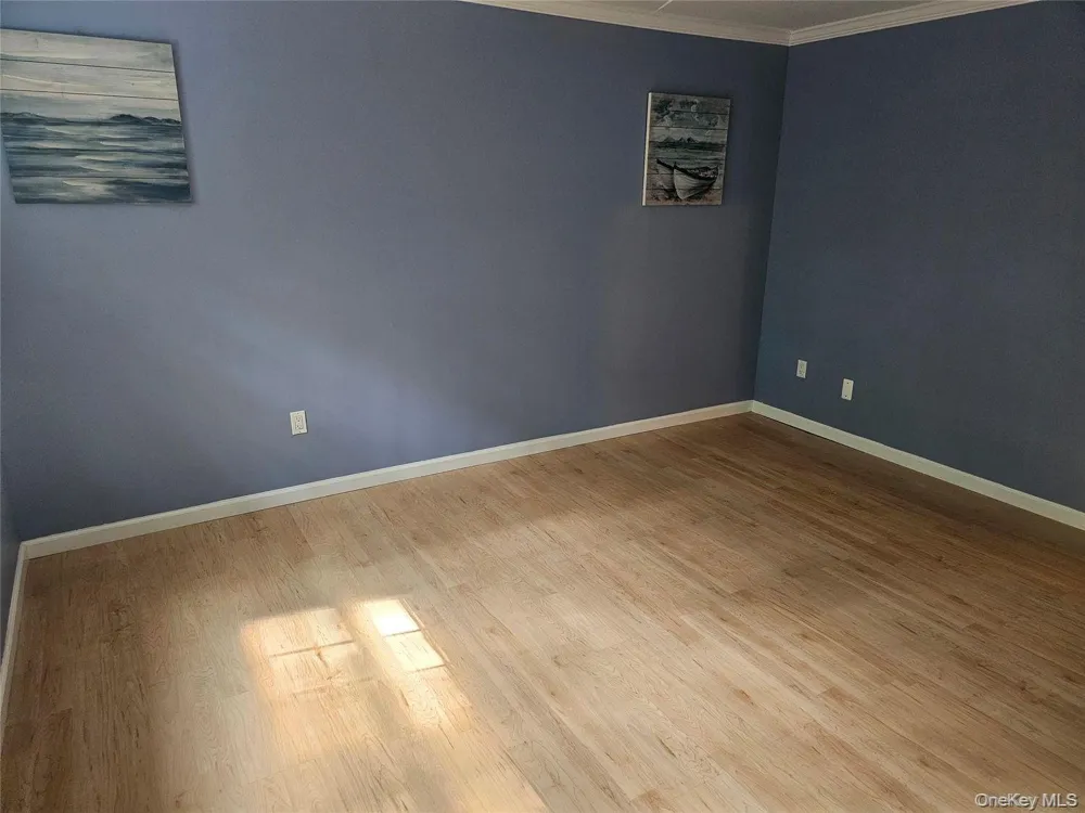 22 Chase Commons Yaphank, NY 11980