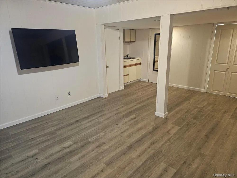 22 Chase Commons Yaphank, NY 11980
