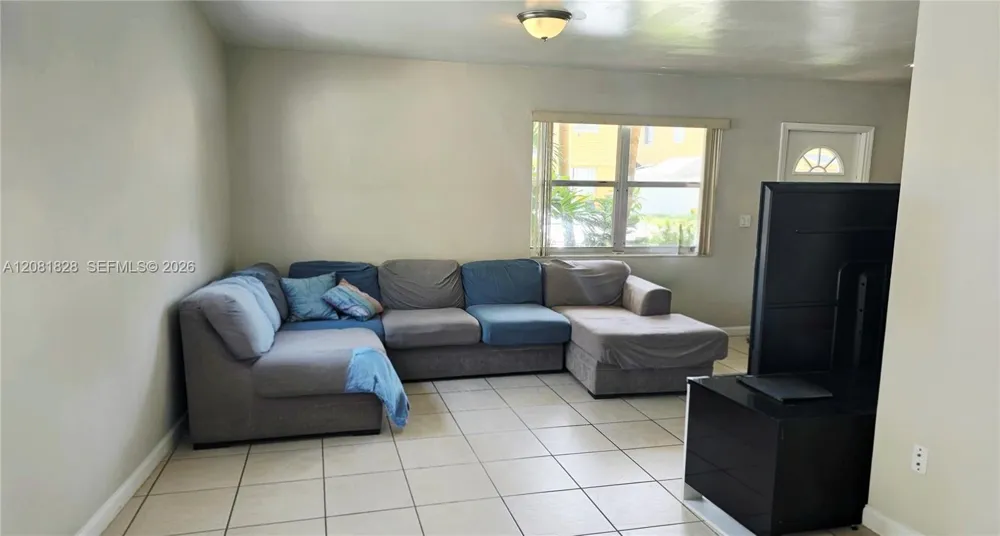 113 NE 12th Ave #113 Homestead, FL 33030