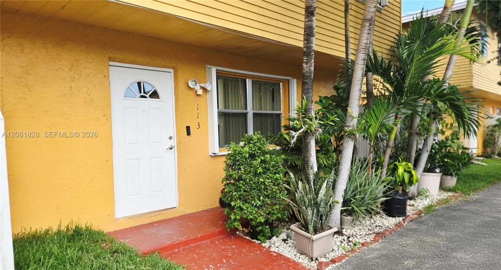 113 NE 12th Ave #113 Homestead, FL 33030