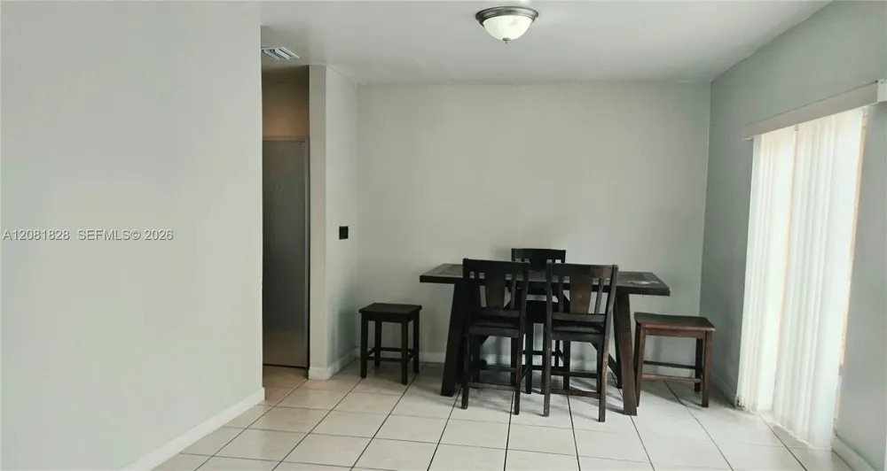 113 NE 12th Ave #113 Homestead, FL 33030